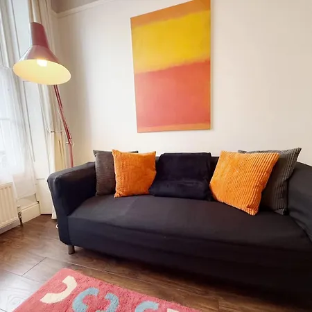 Gorgeous Flat In Heart Of Clifton * Bristol