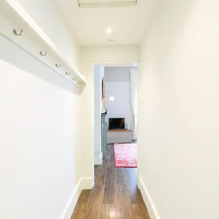 Gorgeous Flat In Heart Of Clifton * Bristol
